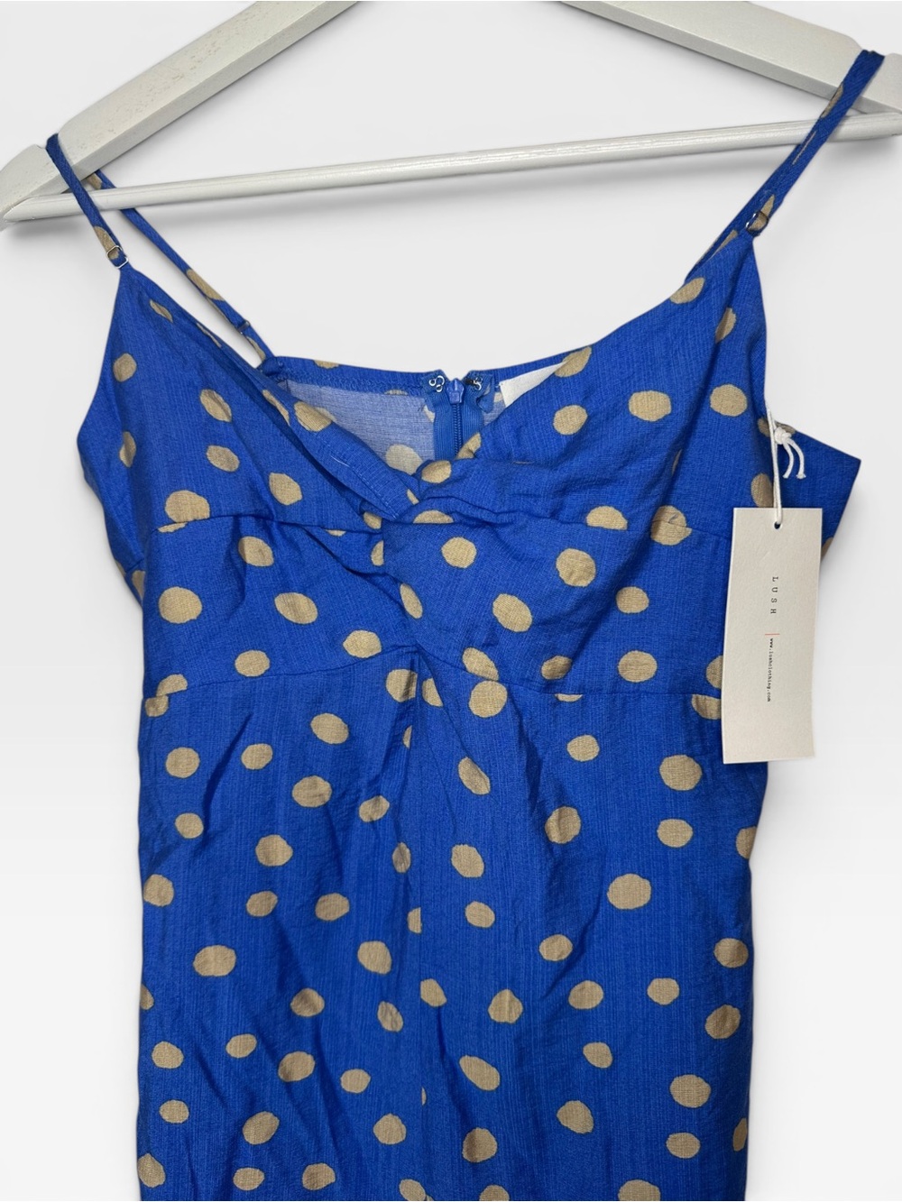 NWT LUSH Blue & Cream Polka Dot Twist-Front Romper MEDIUM - Picture 4 of 8